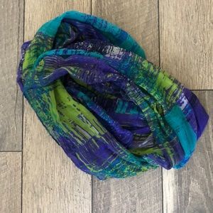 Infinity scarf